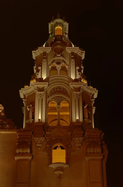 Historische Kirche bei Nacht (Lima, Peru) — Stockfoto