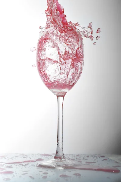 Líquido em vinho — Fotografia de Stock