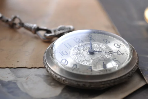 Staré hodinky — Stock fotografie