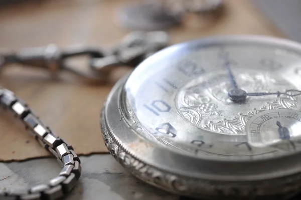 Bardzo stary zegarek — Zdjęcie stockowe