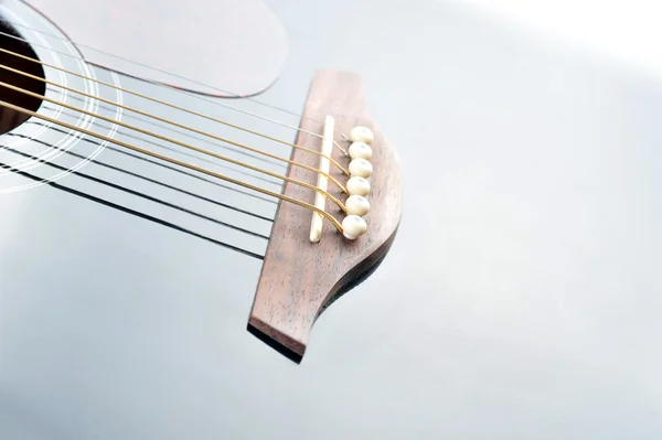 Guitarra negraGuitarra negra — Foto de Stock