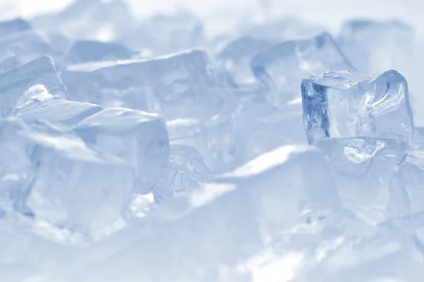 Cubos de gelo azul — Fotografia de Stock
