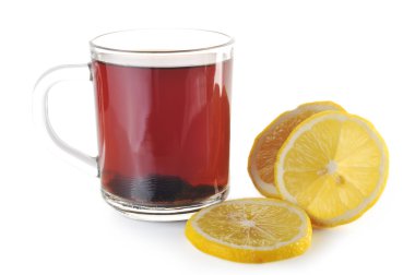 Bir fincan çay ve limon.