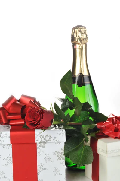 Champagne e Rosa rossa — Foto Stock