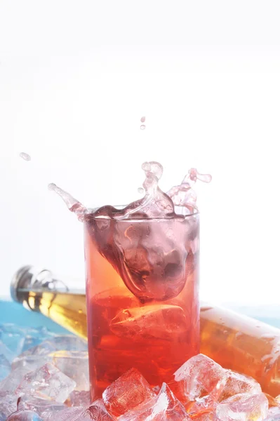 Cam içki ile — Stok fotoğraf
