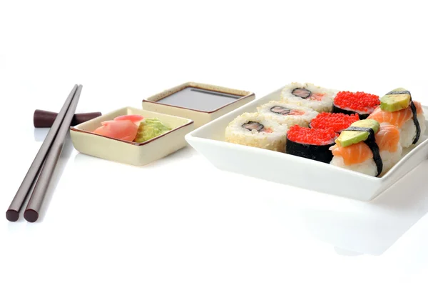 Sushi tradizionale giapponese — Foto Stock