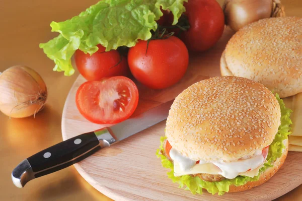 Сэндвич с котлетой — стоковое фото