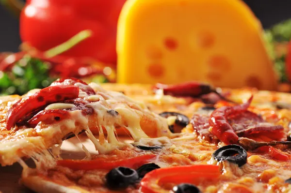 Pizza cu brânză Fotografie de stoc