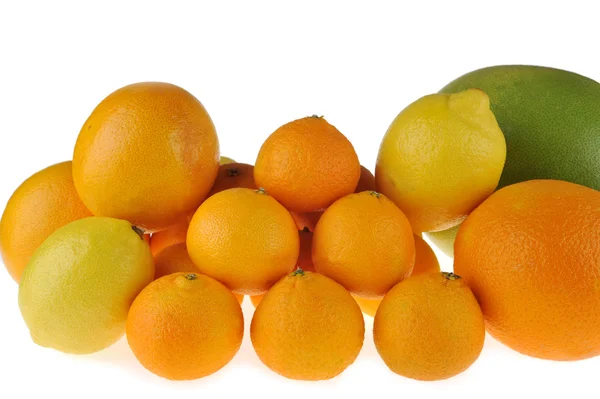 Mandarynki, cytryny i grejpfruta — Zdjęcie stockowe