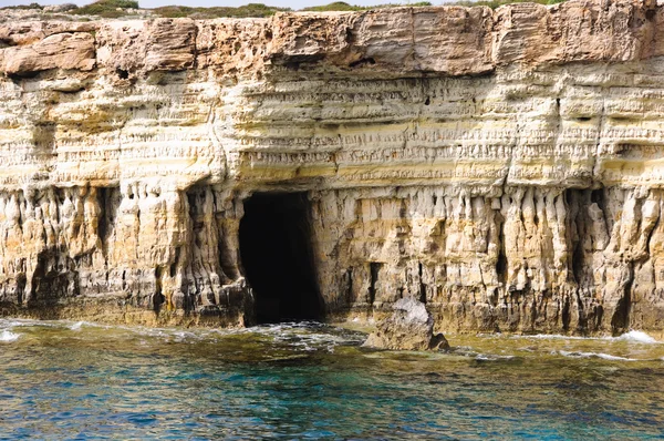 Cavernas marinhas Fotografias De Stock Royalty-Free