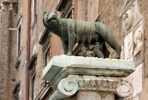 Romul och rem kolumn — Stockfoto