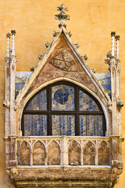 Regensburg Vecchio Municipio oriel finestra — Foto Stock