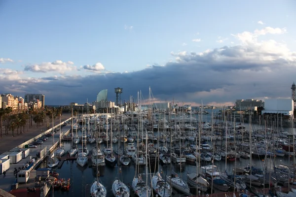 Hamnen i Barcelona — Stockfoto