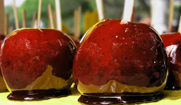 Toffee apples — Stock Photo, Image