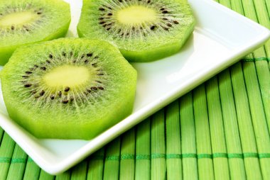 Sliced kiwi clipart