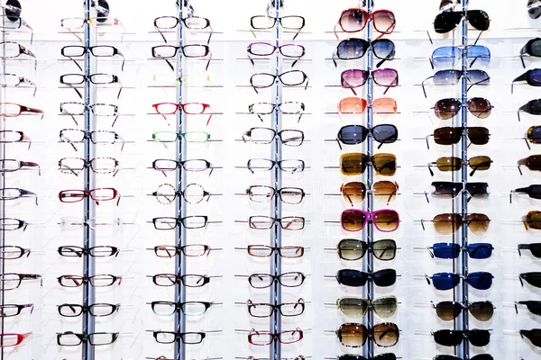 Eyeglasses display shelves — Stock Photo, Image