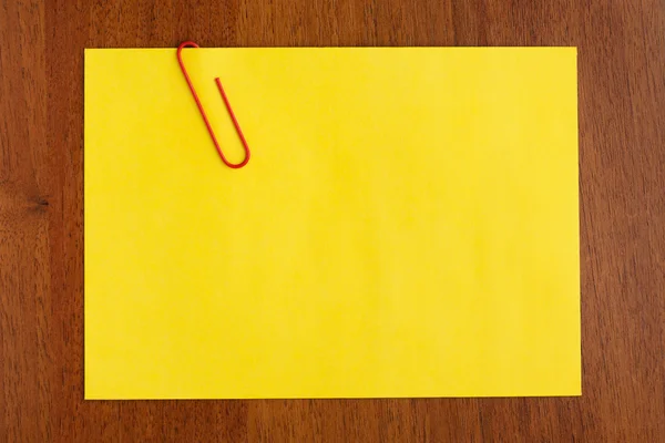 Pusta notatka żółty — Zdjęcie stockowe