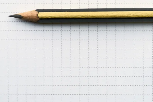 Олівець на папері — стокове фото