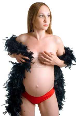 Femmes enceintes avec boa noir 
