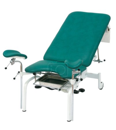 Fauteuil roulant isolé sur blanc 