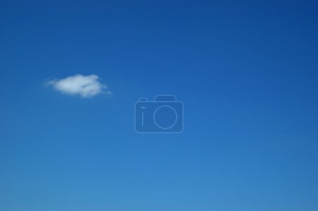 Ciel bleu et fond nuage
