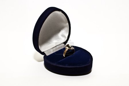 Bague en or avec brillant 