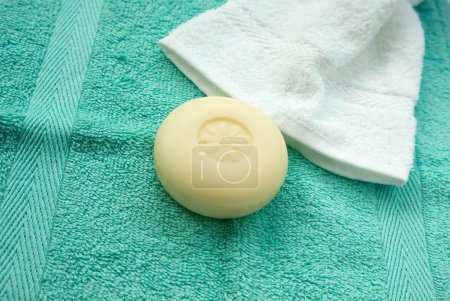 Savon et serviette 
