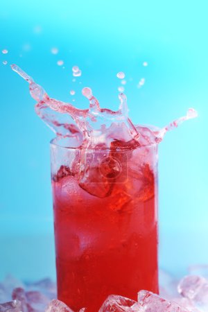 Verre avec boisson 