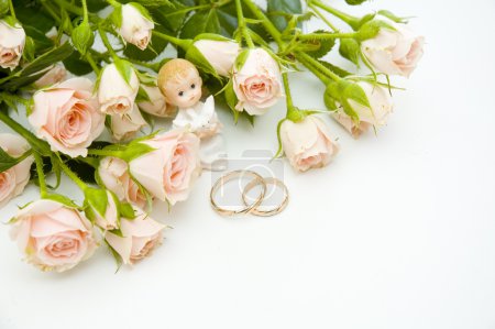 bagues et roses 
